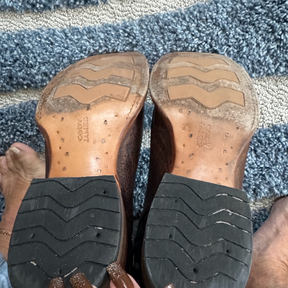 Like New..Cody James Union Xero Men's Brown Leather Western Boots - Picture 10 of 15